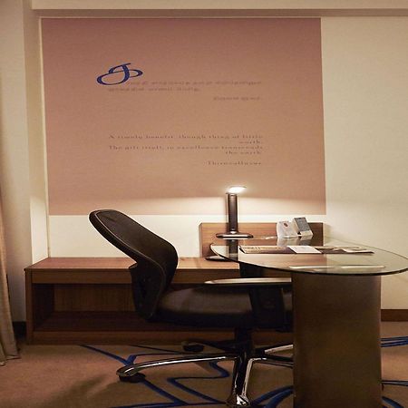 Mercure Chennai Sriperumbudur Buitenkant foto