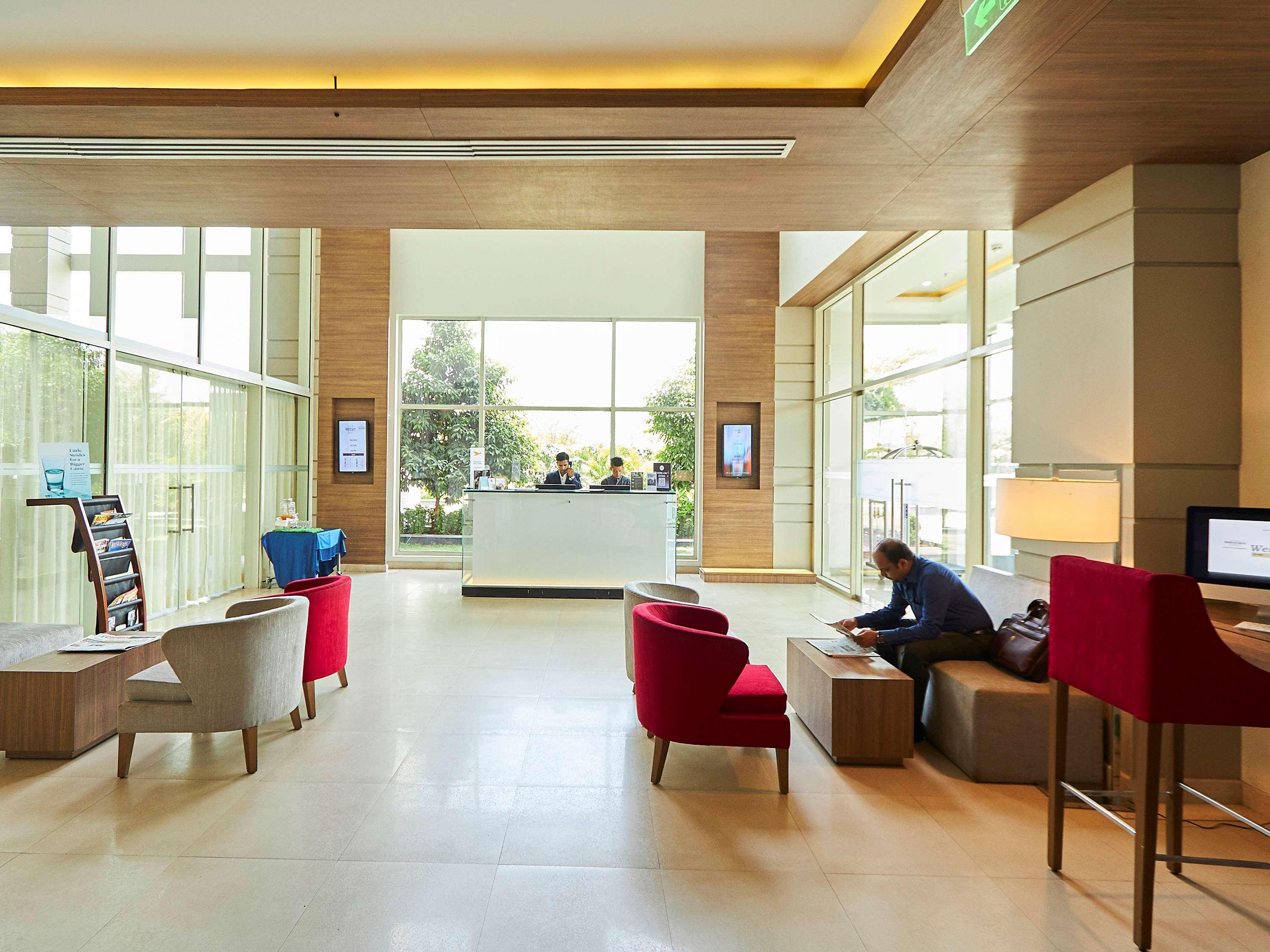 Mercure Chennai Sriperumbudur Buitenkant foto