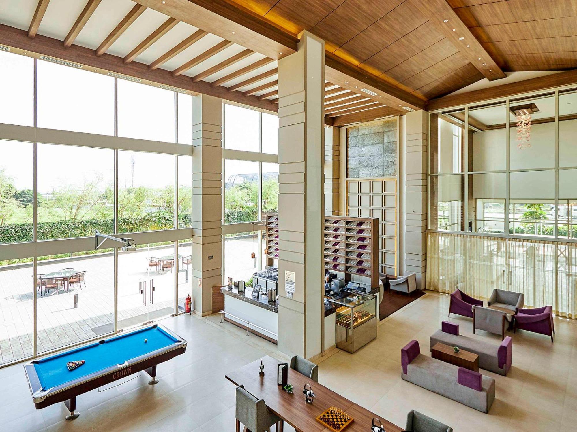 Mercure Chennai Sriperumbudur Buitenkant foto