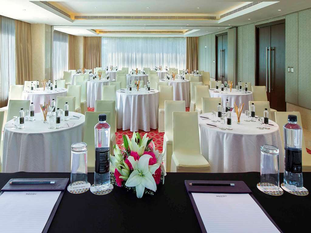 Mercure Chennai Sriperumbudur Buitenkant foto
